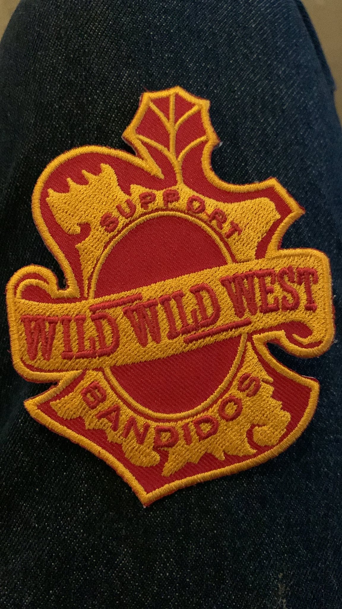 Support Your Local Wild Wild West Bandidos with this slick Oak Leaf patch!